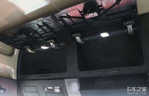 实力车型典范！中国重汽汕德卡G5 7.8米 6x2载货车详解