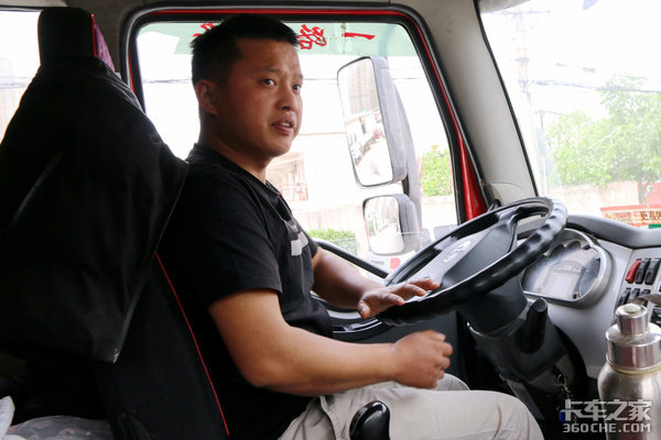 6米8卡友开车8年后 最终还是想卖车改行