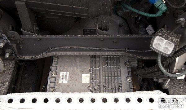 持续续航超4000km 沃尔沃FM460专攻快递运输