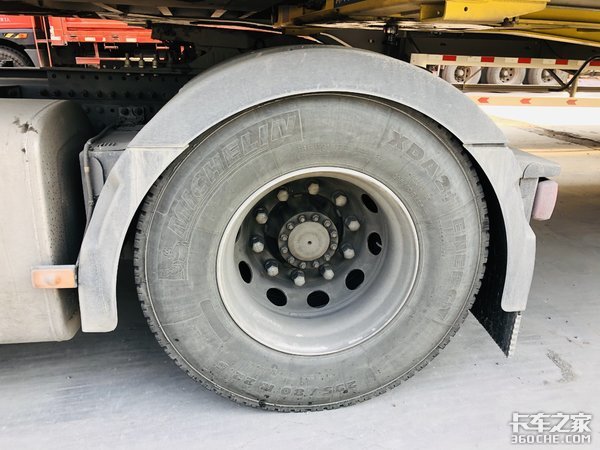 持续续航超4000km 沃尔沃FM460专攻快递运输