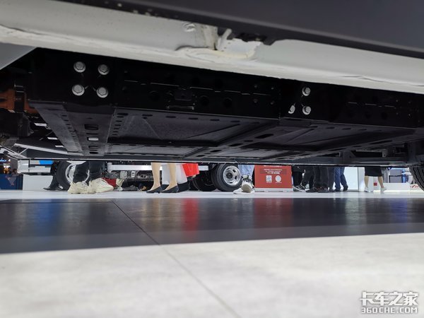 上汽大通EV30纯电动 城配行业的搅局者?