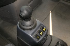 AMT的使用和维护并不难 卡友：比手动挡变速箱方便