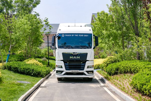 曼恩全国路演续航泉城 全新TGX于山东正式交付