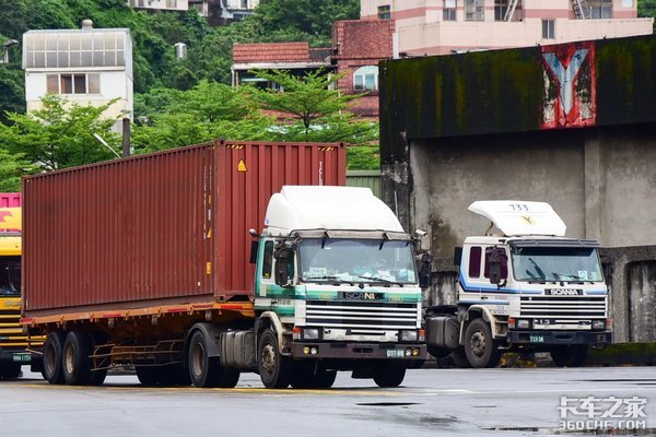 人文情怀加持 这位宝岛台湾车主的粉粒罐体也的很“斯堪尼亚”