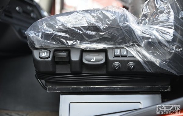 冷藏运输能手 图解解放J6P 9米6冷藏车