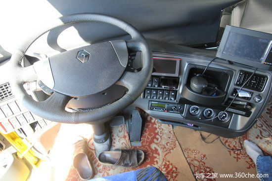 ����һ����'2ë'&nbsp;�״βɷù��⿨��˾��