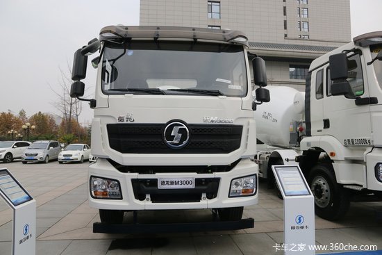 国六LNG与柴油8X4搅拌车大PK 你更看好徐工汉风G5还是陕汽德龙M3000