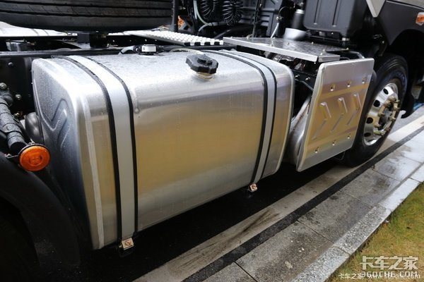 大马力小速比！ 乘龙H7陆航版有何不同