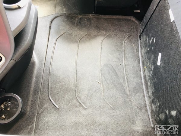 专线零担运输选它最靠谱 图解31.98万HOWO TH7犇赢版