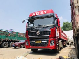 砂石料运输如此豪横 这款陕汽德龙X5000有点顶!