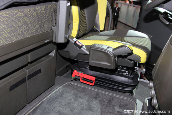 �ֶ���չ̨����ɨ�裺��ͷϷ�ÿ��¿�FH