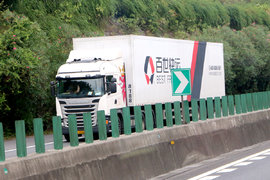 从进口换到国产 烧小油是痛点 快递车队老板教你如何选最合适的车