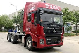 13升燃气机+2700升双气瓶 德龙X5000长途爬坡更得劲了