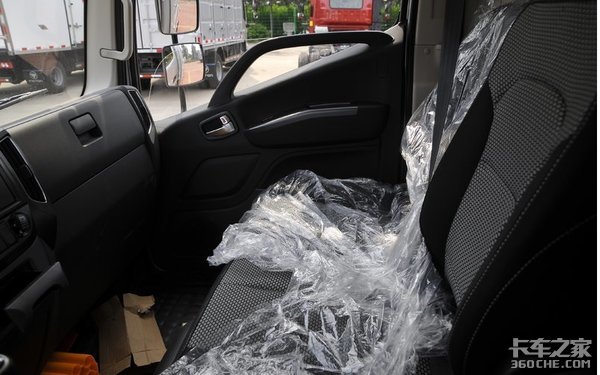 商超配送专用车型 这款合规蓝牌轻卡福田欧马可咋样