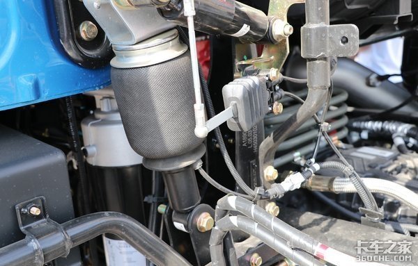 拉煤倒短也能开自动挡重卡 福田欧曼GTL经典再续