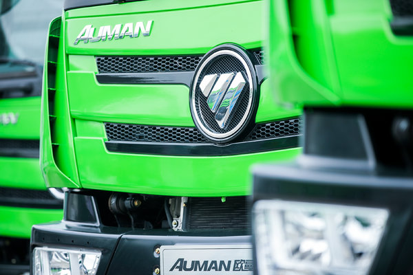 “模范生”来啦!欧曼全勤王“上海标准”城建渣土车新品上市