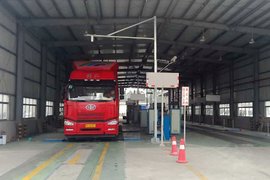 广州不只轻卡上牌难 黄牌车同样困难重重 抢号就像买彩票