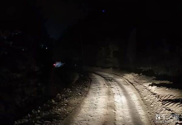 �������в�����&nbsp;ά����ҵ30��ı仯