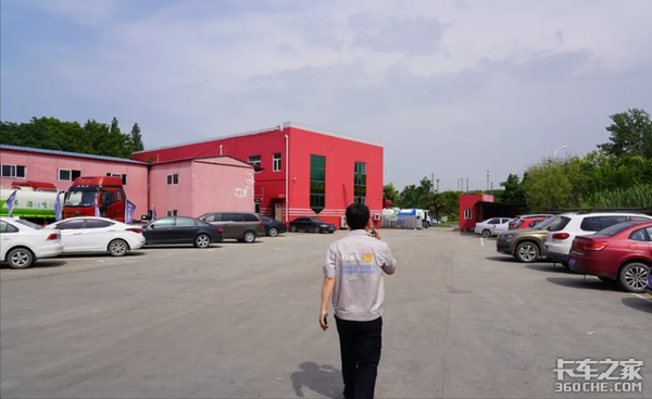 �������в�����&nbsp;ά����ҵ30��ı仯