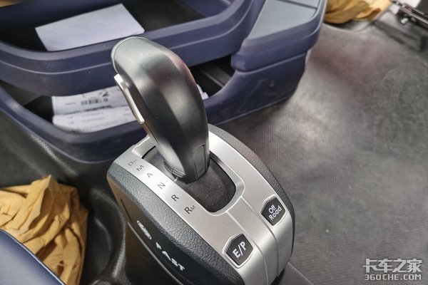 �Զ�����Һ��&nbsp;560����ǣ����33��Ϳ���