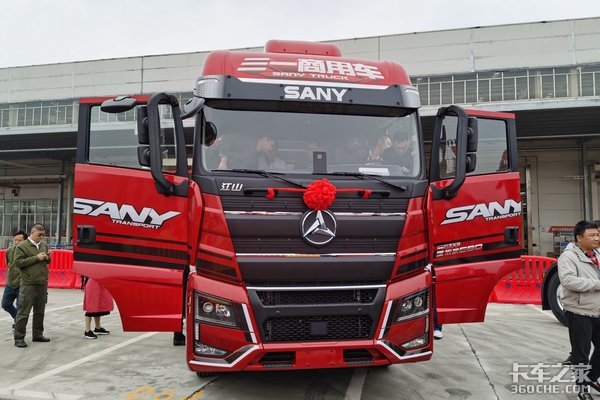 �Զ�����Һ��&nbsp;560����ǣ����33��Ϳ���