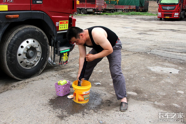 满帮市值破1500亿 卡友们的日子或将越来越难?