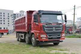 8x4砂石料运输车怎么选？轩德X6 PK三环昊龙
