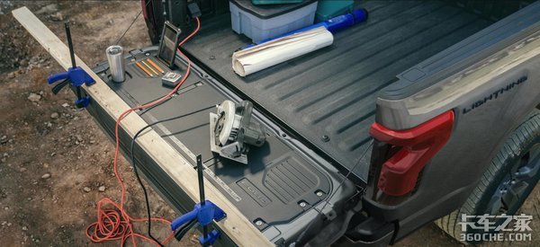 福特F-150也有纯电动皮卡？ 闪电来袭