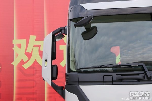 多拉快跑好选择？ 大运V9让运输更安心 看它表现如何