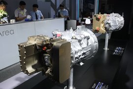 法士特的中轻型AT和AMT变速箱很多 中卡和轻卡也有AMT！