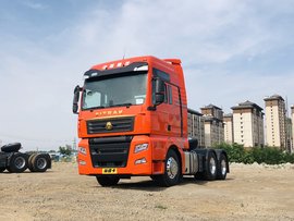 对标进口卡车的实力之选 中国重汽汕德卡C7H 540奢华版