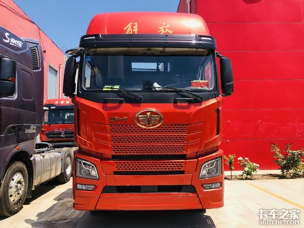 散户车主在路上的“家” 青汽生活舱