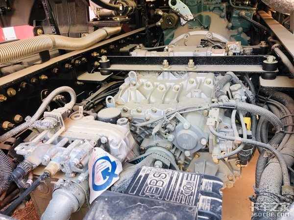 散户车主在路上的“家” 青汽生活舱