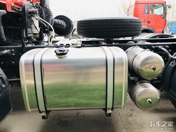 30w就能买的国六危化品车 柳汽乘龙H5