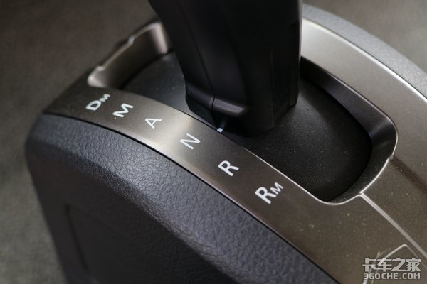 �����������ѡ��������ŷ��EST�ܲ���