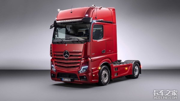 舒适、安全再升级 奔驰发布全新ACTROS-L系列车型
