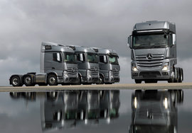 舒适、安全再升级 奔驰发布全新ACTROS-L系列车型