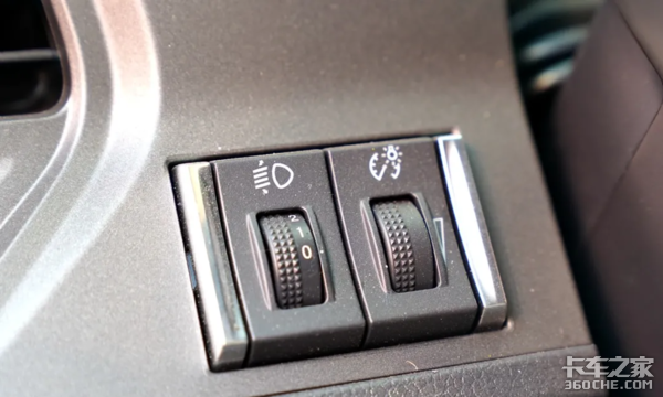 ðȫг 550J7