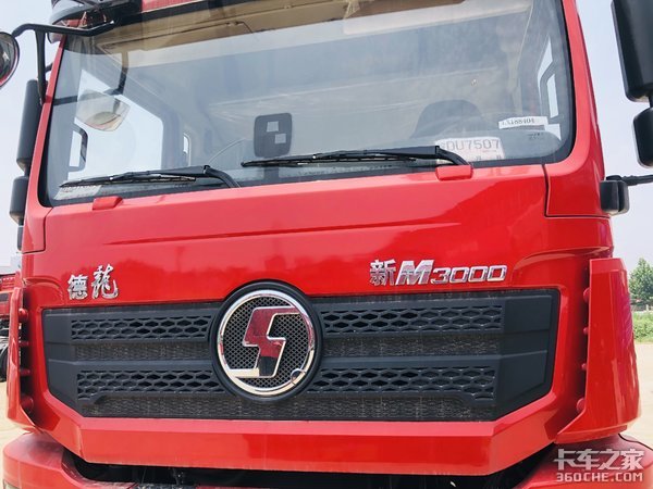钢材运输怎么选车 国六400马力德龙新M3000咋样