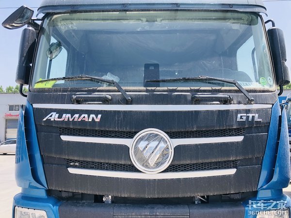 国六福康470动力 拓宽式卧铺很贴心 欧曼GTL配货很实用