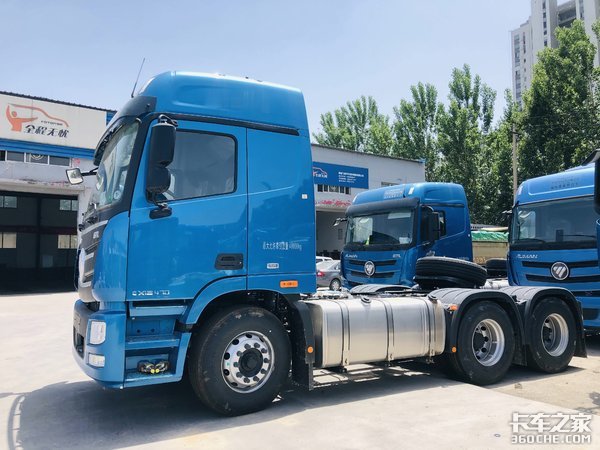 国六福康470动力 拓宽式卧铺很贴心 欧曼GTL配货很实用