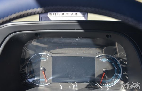 国六福康470动力 拓宽式卧铺很贴心 欧曼GTL配货很实用