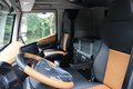 干线物流选啥车？红岩杰狮H6真的很不错