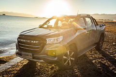 ��������F70 �����ķ羰��Զ��·��