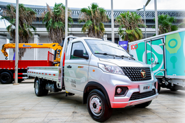 福田祥菱带T微卡 潮创达人的燃爆创业路