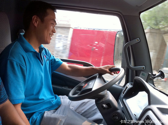 �����ҵ�³賵��&nbsp;�����̿��߱�7���ص�