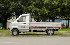 不怕高温秋老虎!华晨鑫源金杯T3超享型助力货运 继续赚钱