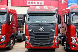 600马力加1400升油箱！ 40万的乘龙H7如何？ AMT让跑车更轻松