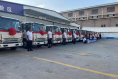 ɽ����������ٹ�15̨�����Ῠ˧�壡