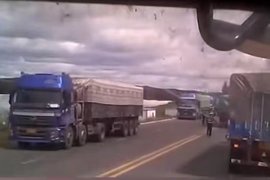 央视曝光：为完成罚款任务 内蒙古交警随意处罚货车司机